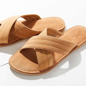 UO Suede cross strap sandal | Sadie Sandal